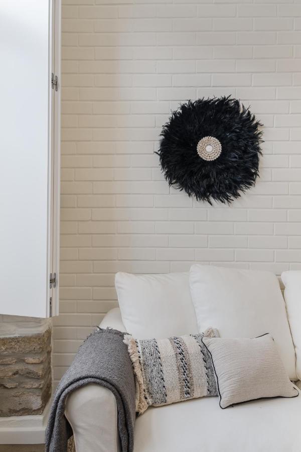 Casa Boma Lisboa - Design Apartment With Private Vegetal Terrace - Lapa VII Екстер'єр фото