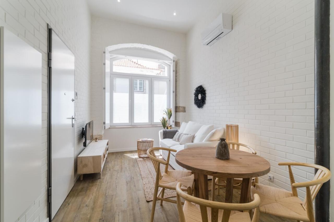 Casa Boma Lisboa - Design Apartment With Private Vegetal Terrace - Lapa VII Екстер'єр фото