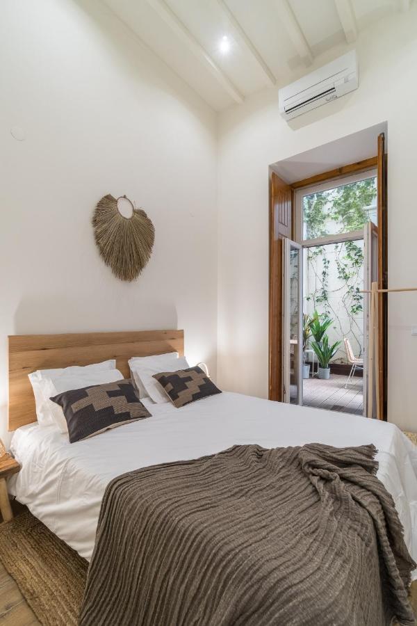 Casa Boma Lisboa - Design Apartment With Private Vegetal Terrace - Lapa VII Екстер'єр фото