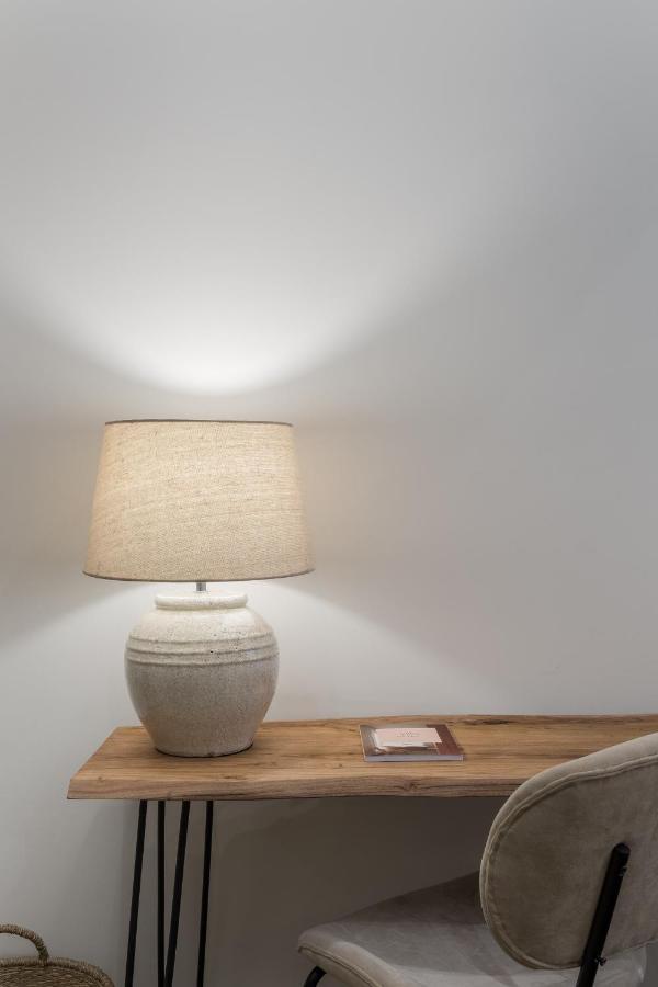 Casa Boma Lisboa - Design Apartment With Private Vegetal Terrace - Lapa VII Екстер'єр фото